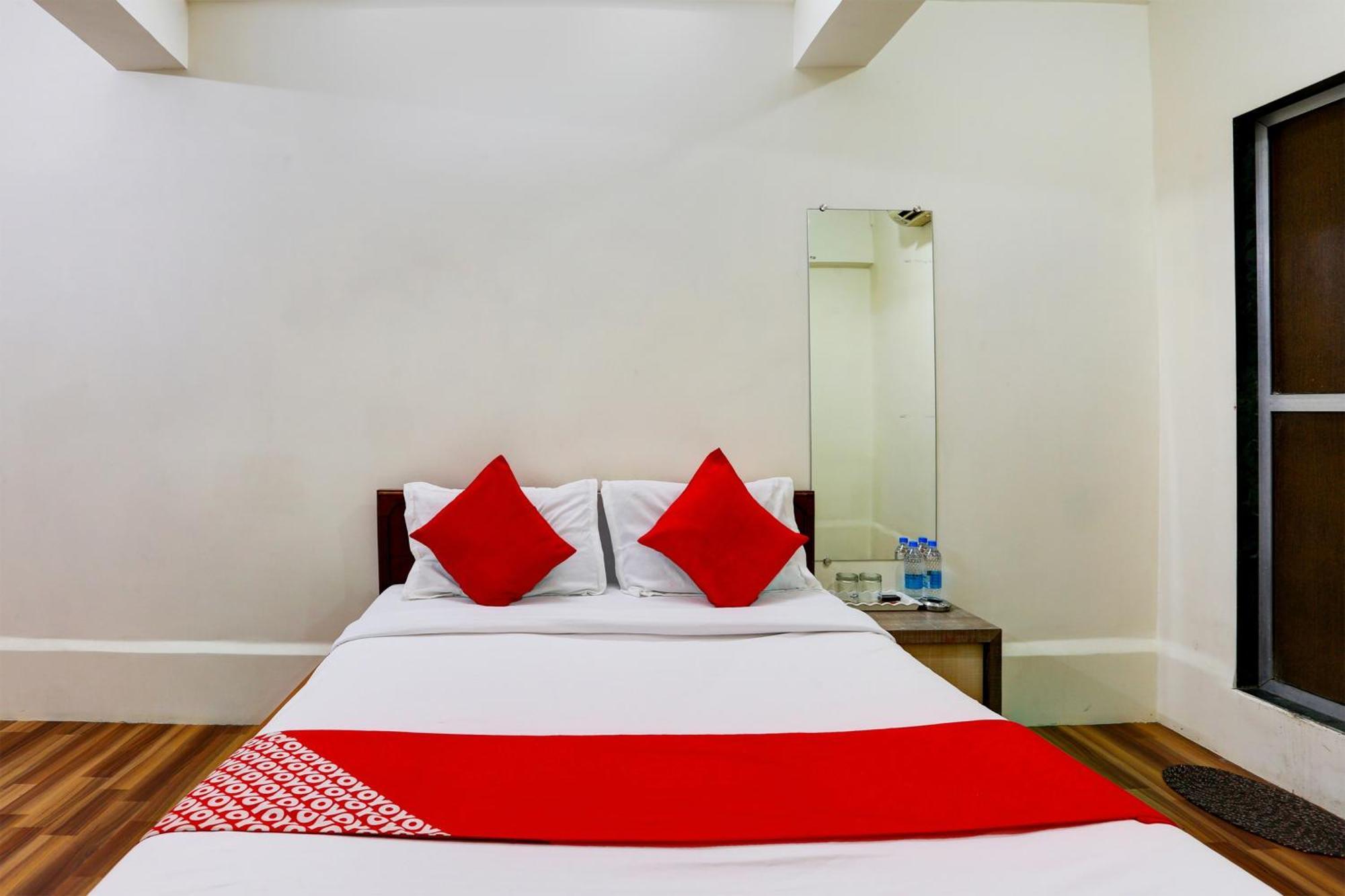Hotel O Classic Bombay Extérieur photo