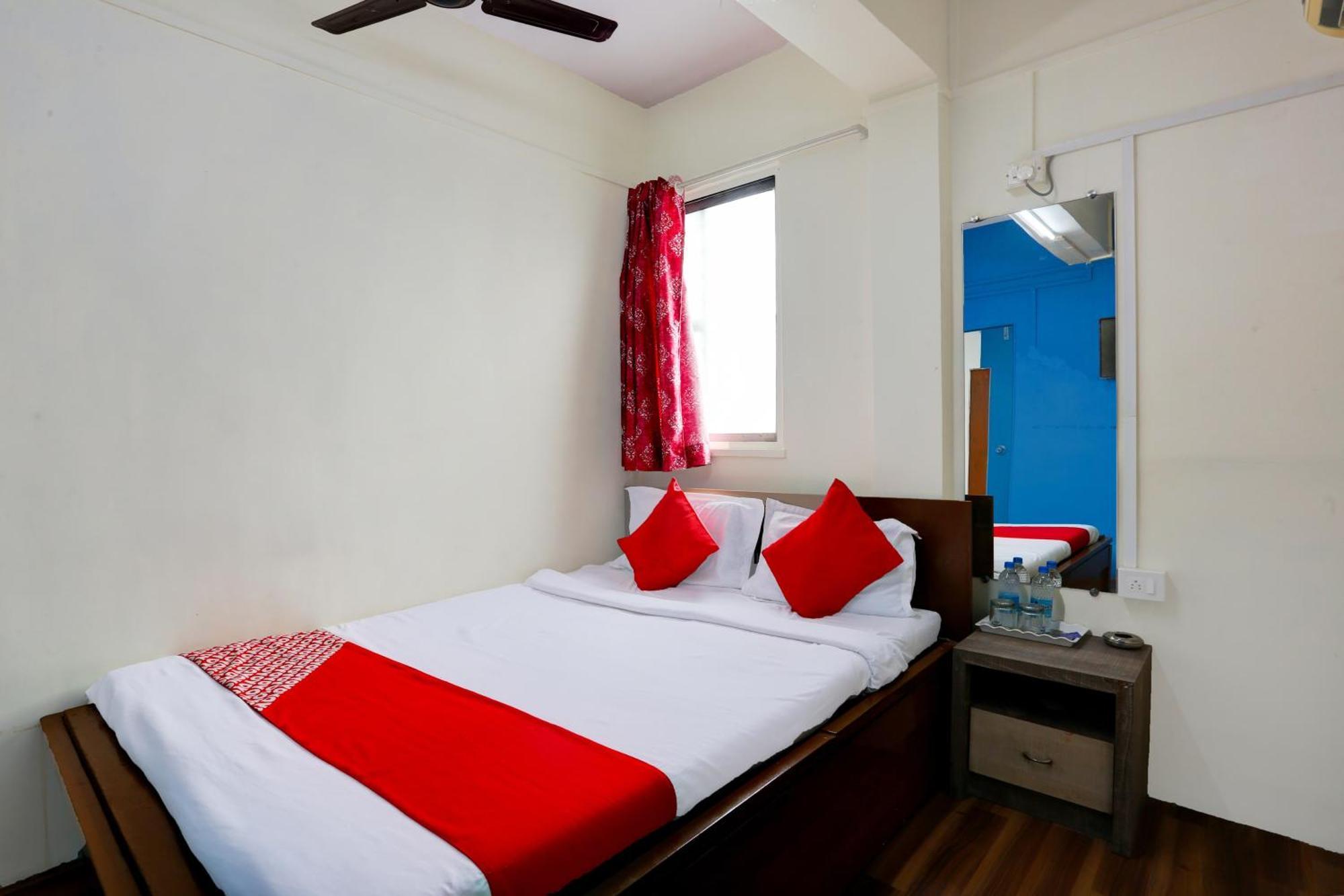 Hotel O Classic Bombay Extérieur photo